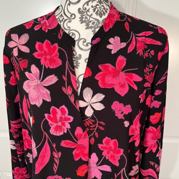 Lord & Taylor Black Pink Red Floral Blouse, Longer Length, Women's size large - Picture 3 of 8